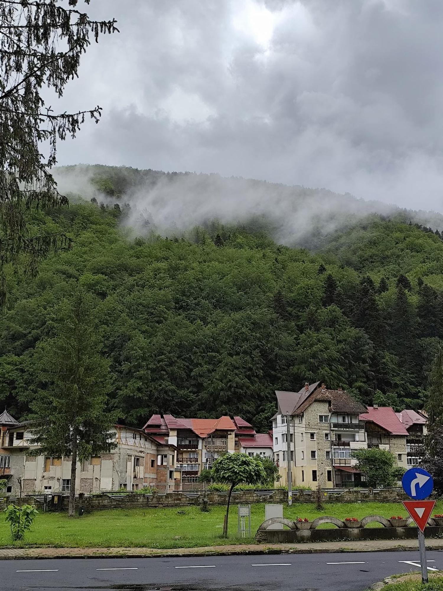 Apartamentul Alfa Slănic-Moldova エクステリア 写真